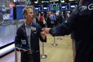 داو يقاوم الهبوط وسط تراجع الأسهم الأمريكية