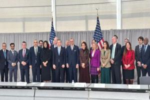 الإمارات ترحب بخطة السلام الأمريكية وتتعهد بـ 500 مليون دولار للسودان