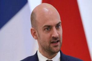 باريس وواشنطن على صفيح سياسي ساخن بعد جدل تصريحات دبلوماسية