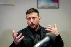 زيلينسكي يقرّ بخلل الدفاع الجوي ويعلن إعادة هيكلة شاملة