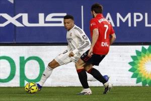 ريال مدريد يتعثر أمام أوساسونا ويقلص الفارق مع برشلونة