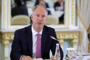 مسؤول روسي يدعو ستارمر للاستقالة وسط تراجع تاريخي للشعبية