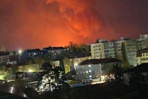 أوكرانيا تشن غارات مسيرة على ميناء نفط ومصنع كيميائي روسيين