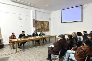 المهريّة تُعيد كتابة النحو السامي