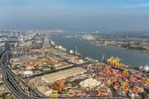 إضراب يشل ميناء شاتوغرام الأكبر في بنغلادش