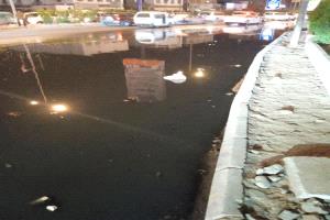 عدن تحت وطأة أزمة خدمات.. طفح المجاري يهدد الاستقرار البيئي