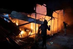 قصف خيام النازحين في جباليا: شهداء وجرحى في خرق لوقف النار