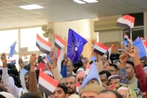 واشنطن تفتح ملف “الإصلاح في اليمن”.. تقرير أمريكي يثير جدل إدراجه على قوائم الإرهاب