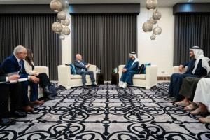 الإمارات تعزز دعمها الدولي للاجئين خلال لقاء الشيخ عبدالله بن زايد والمفوض السامي للأمم المتحدة