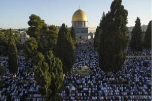 الاحتلال الإسرائيلي يعرقل استعدادات الأقصى لشهر رمضان ويبعد موظفي الأوقاف