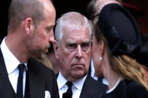 فضيحة جديدة تهز القصر… الشرطة البريطانية تحقق مع أندرو وندسور