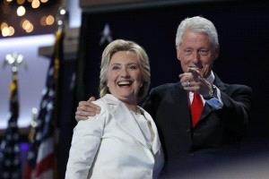 الكونغرس يستدعي آل كلينتون… شهادة تحت الضوء في ملف إبستين