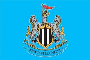 صدام الطموح والهروب.. نيوكاسل يستضيف إيفرتون في الجولة 28