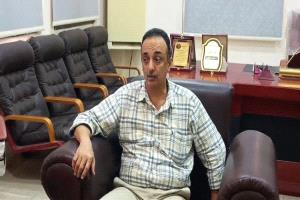 محافظ عدن يوقف مدير صحة عدن ويكلف آخر
