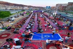 حضرموت تتوحد حول سفرة إفطار جماعي ضخمة للمرة الرابعة