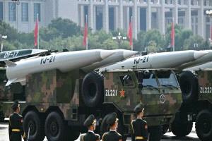 إيران تقترب من صفقة صواريخ صينية مضادة للسفن
