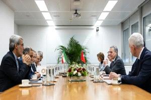 إيران تطالب برفع العقوبات وواشنطن تشعر بخيبة أمل في جنيف