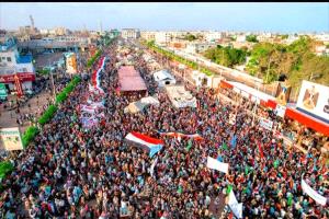 كل الجنوب اليوم صفٍّ باجتمــاع