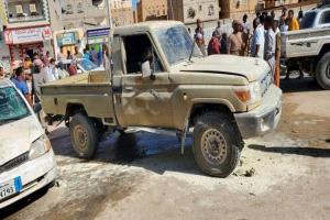 تصاعد التوتر في حضرموت… تفجير طقم عسكري وسط سيئون