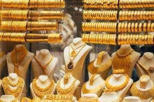 زلزال المعادن النفيسة.. الذهب والفضة تحت مطرقة الدولار والذعر