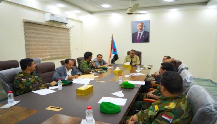 اللجنة الأمنية بعدن تعتمد خطة 2026 لتعزيز الأمن ومكافحة التهديدات