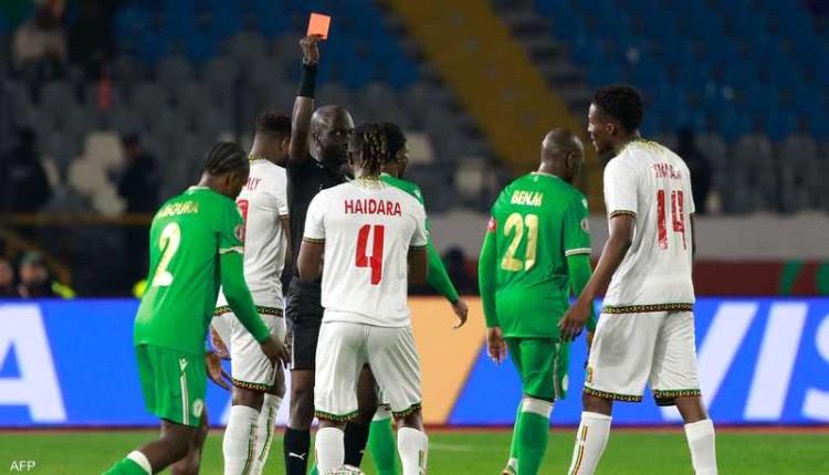 "كاف" يتشدد في معاقبة لاعبين انتقدوا حكام كأس أفريقيا