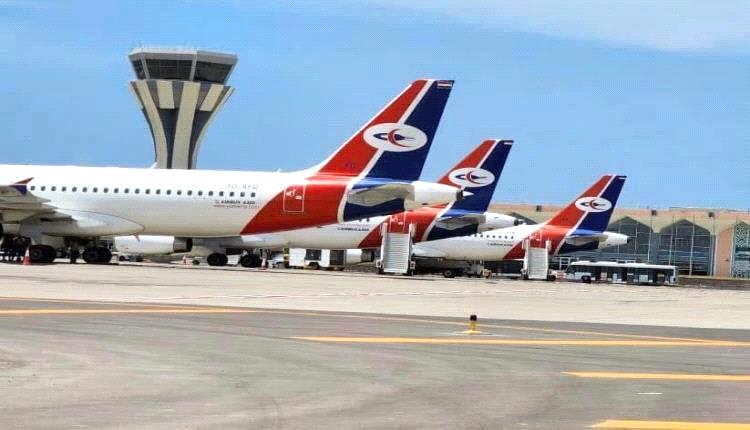 مطار عدن الدولي يعلق الرحلات.. ضغوط سعودية توقف حركة الطيران