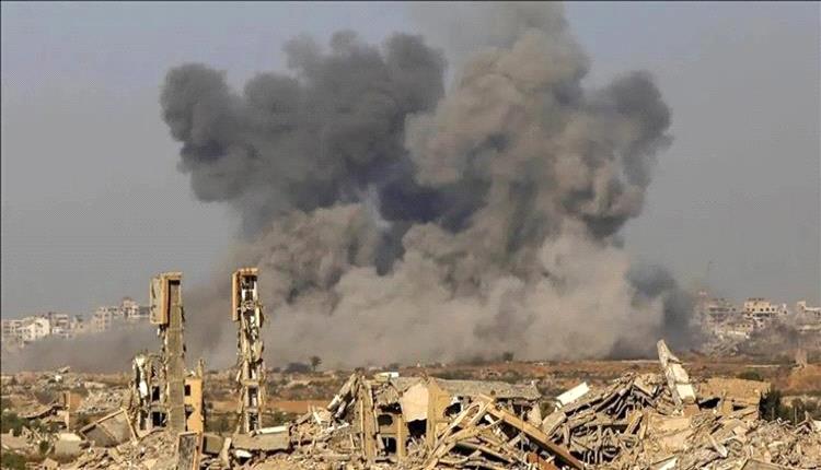 الاحتلال الإسرائيلي يشن غارات على غزة في أول أيام 2026