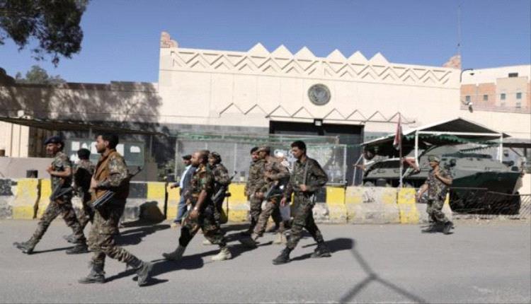 إغلاق وتحويل رحلات جوية إلى ومن سقطرى بسبب التوترات الأمنية