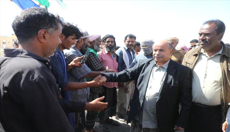 محافظ حضرموت يؤكد على تعزيز الأمن والمكتسبات الوطنية