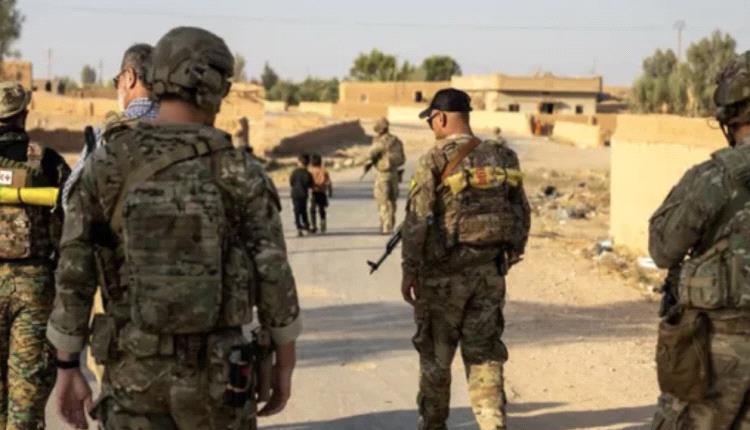 قسد تستهدف نقاطًا أمنية سورية بريف دير الزور
