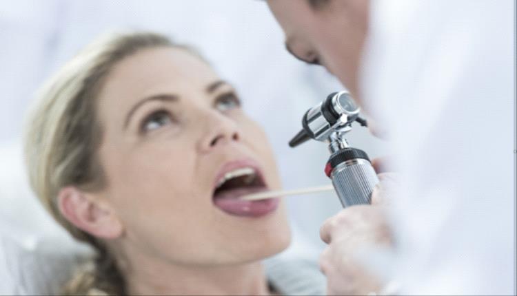 الذكاء الاصطناعي يكتشف السكري وسرطان المعدة من لسانك فقط