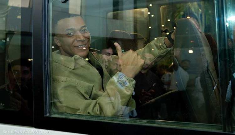 مبابي يصل جدة للمشاركة في 