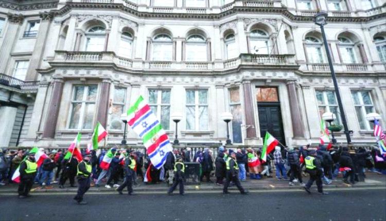 واشنطن تدرس خيارات إيران وإسرائيل في حالة تأهّب