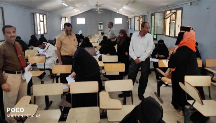 كلية التربية بعدن تنطلق بامتحانات الفصل الأول وسط تنظيم متميز