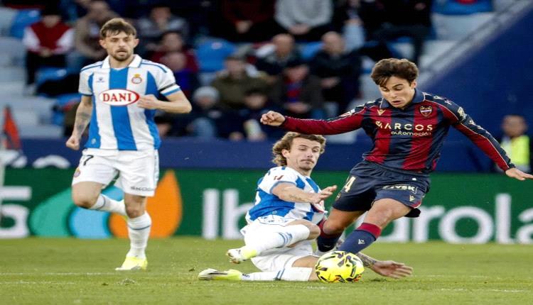 تعادل بطعم النجاة.. ليفانتي يوقف زحف إسبانيول في الليغا