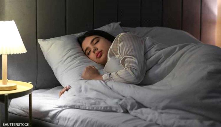 لحماية ظهرك وقلبك في آن واحد.. ما وضعية النوم الصحيحة؟