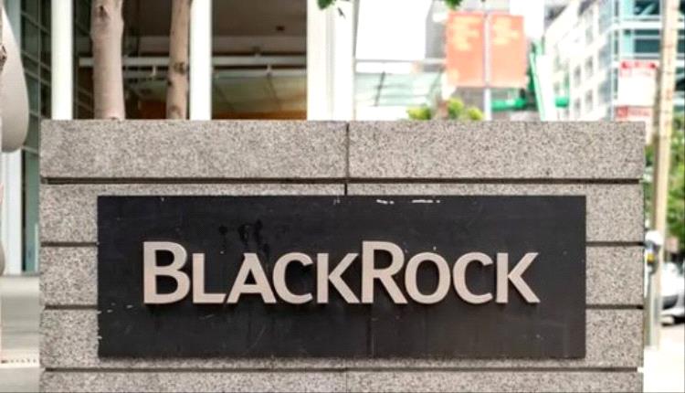 بلاك روك تتخطى 14 تريليون دولار أصولاً لأول مرة