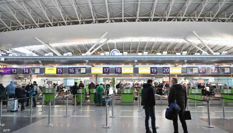 أوكرانيا تحتجز 9 سياح إسرائيليين بسبب "عبوة ملح"