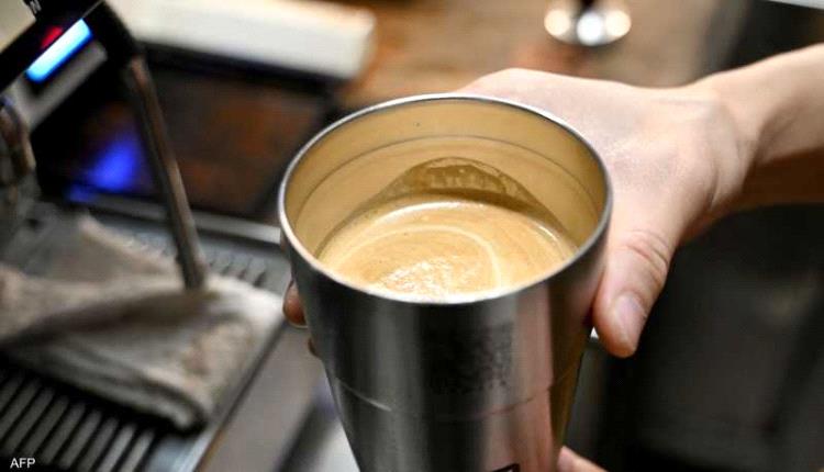 وفاة رجل بسبب استخدام نفس الكوب الحراري لـ20 عاما