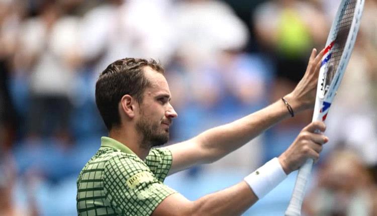 ميدفيديف ينطلق بقوة في أستراليا المفتوحة ويبلغ الدور الثاني