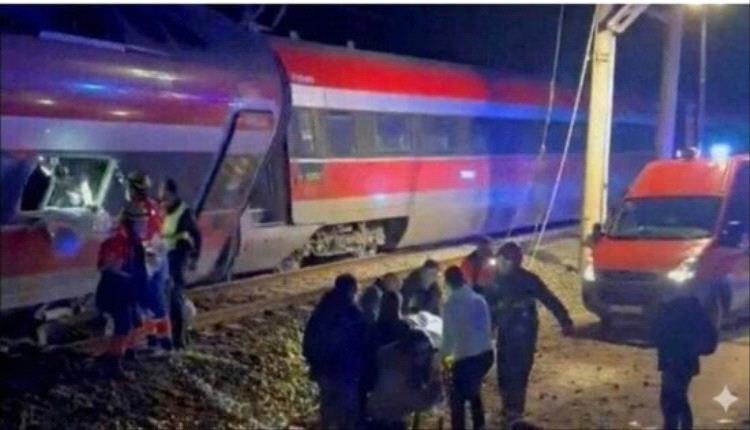 إسبانيا في حداد.. سانشيز يتفقد موقع مأساة تصادم القطارين