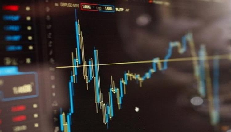 مؤشر نمو السعودي يغلق على ارتفاع طفيف وسط زخم التداولات