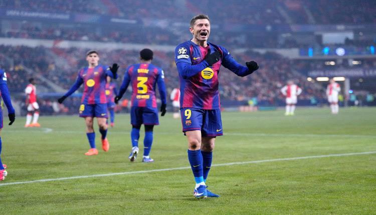برشلونة يقلب الطاولة على سلافيا براج وينعش آماله في دوري أبطال أوروبا