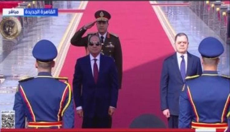 السيسي يكرّم شهداء الشرطة في عيدها الـ74