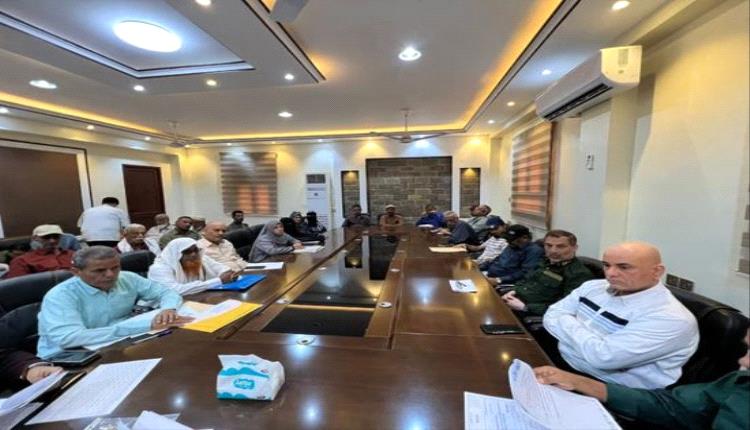 معاوية يوجّه تعزيز الأداء والخدمات في الشيخ عثمان