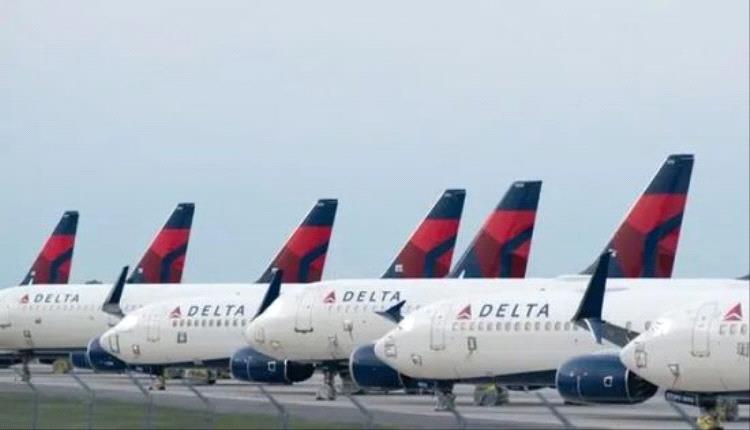 عاصفة شتوية تشلّ أتلانتا وتلغي مئات رحلات دلتا