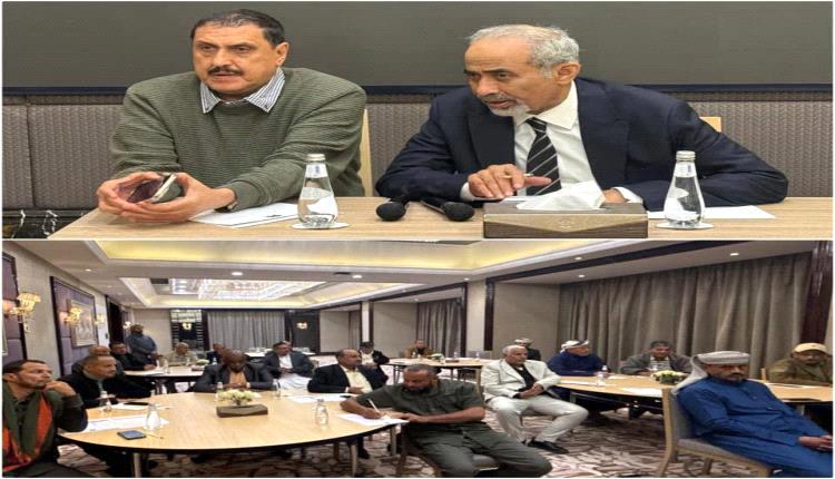 الفريق الصبيحي يلتقي القيادات الأمنية في عدن والضالع لتعزيز الأمن ومكافحة التطرف