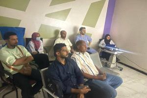 مستوصف العين التخصصي يعزز كفاءة كوادره بمحاضرة علمية حول الرمد الربيعي