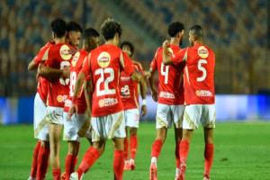 أيمن أشرف يودع الملاعب بعد مسيرة ذهبية مع الأهلي